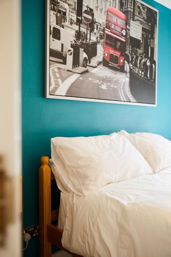 The Lord Grenfell Bed & Breakfast Maidenhead Eksteriør bilde A room at the hotel